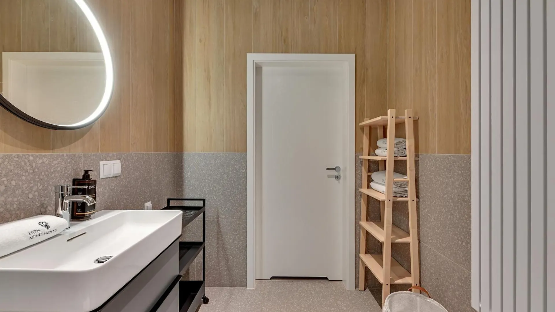 Scala City Center Apartments With Parking By Lion Apartments Γκντανσκ