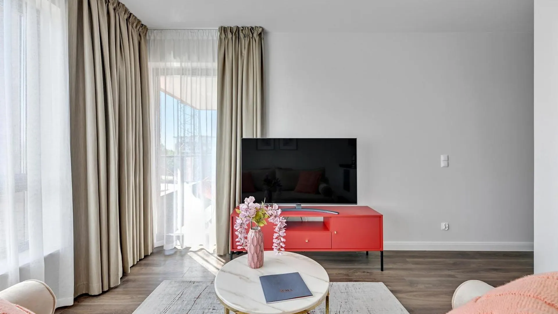 Scala City Center Apartments With Parking By Lion Apartments Γκντανσκ 0*,
