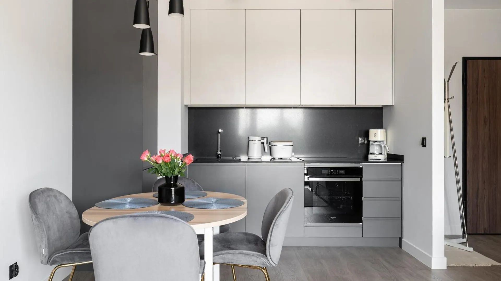 Scala City Center Apartments With Parking By Lion Apartments Γκντανσκ