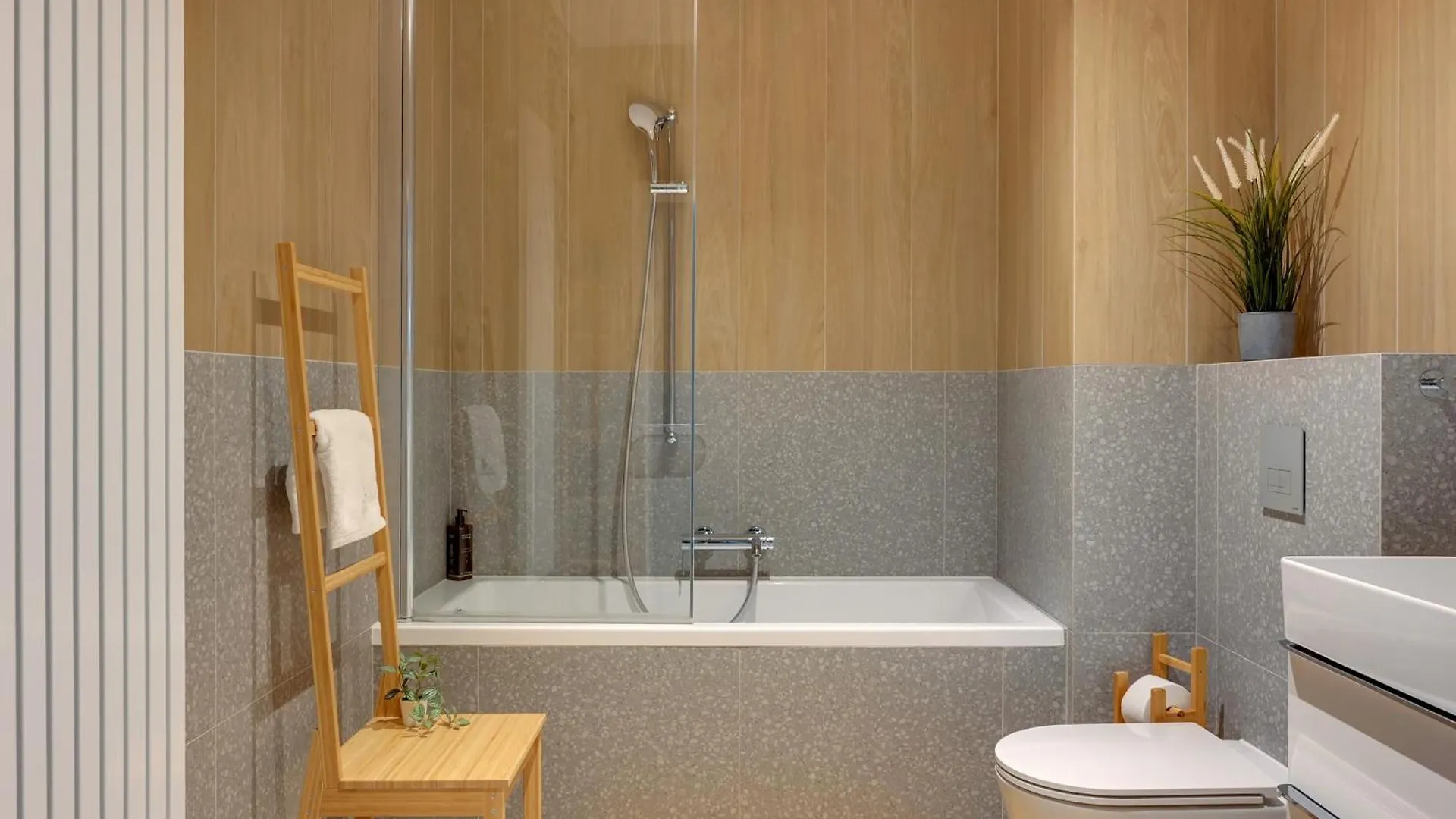 Scala City Center Apartments With Parking By Lion Apartments Γκντανσκ