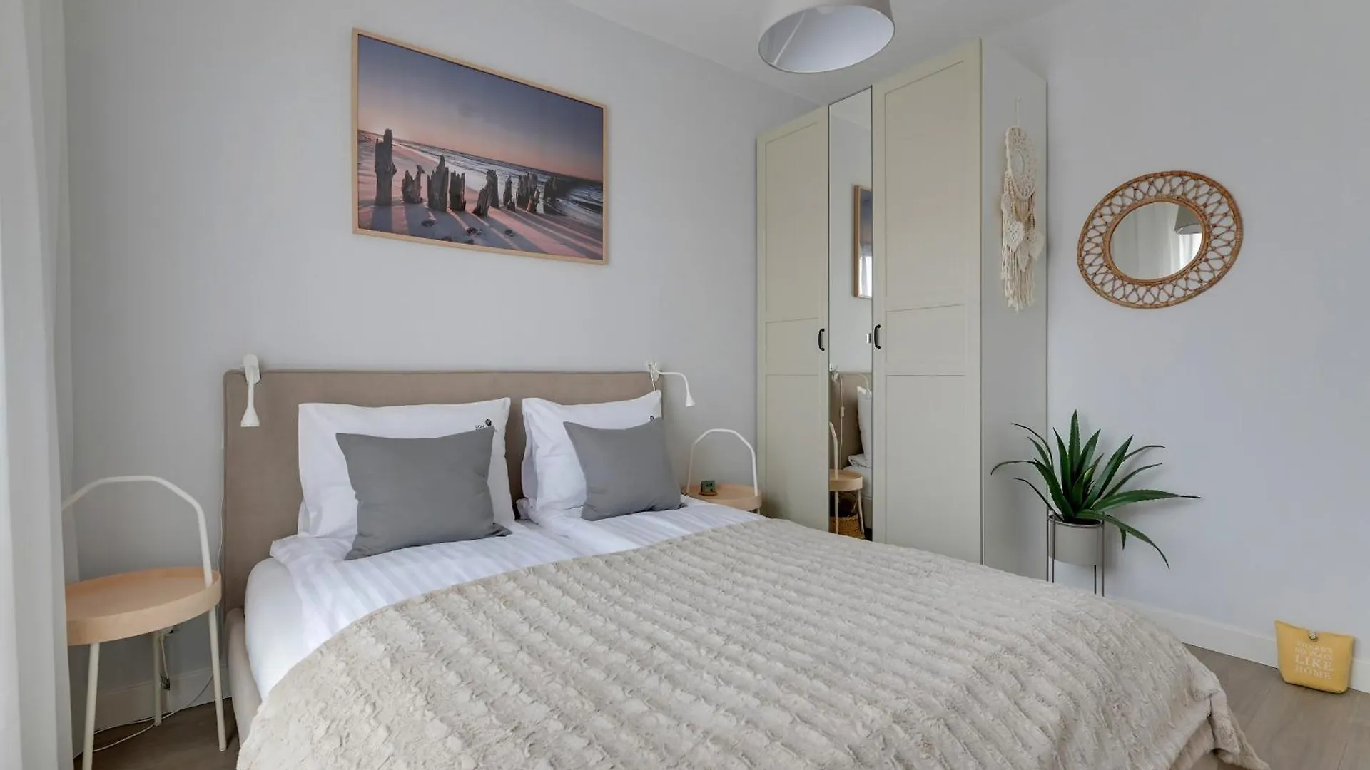 Scala City Center Apartments With Parking By Lion Apartments Γκντανσκ 0*,