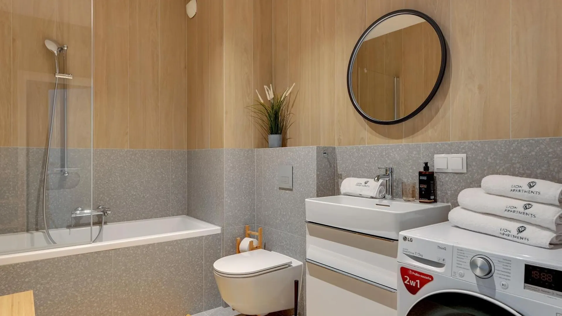 Scala City Center Apartments With Parking By Lion Apartments Γκντανσκ