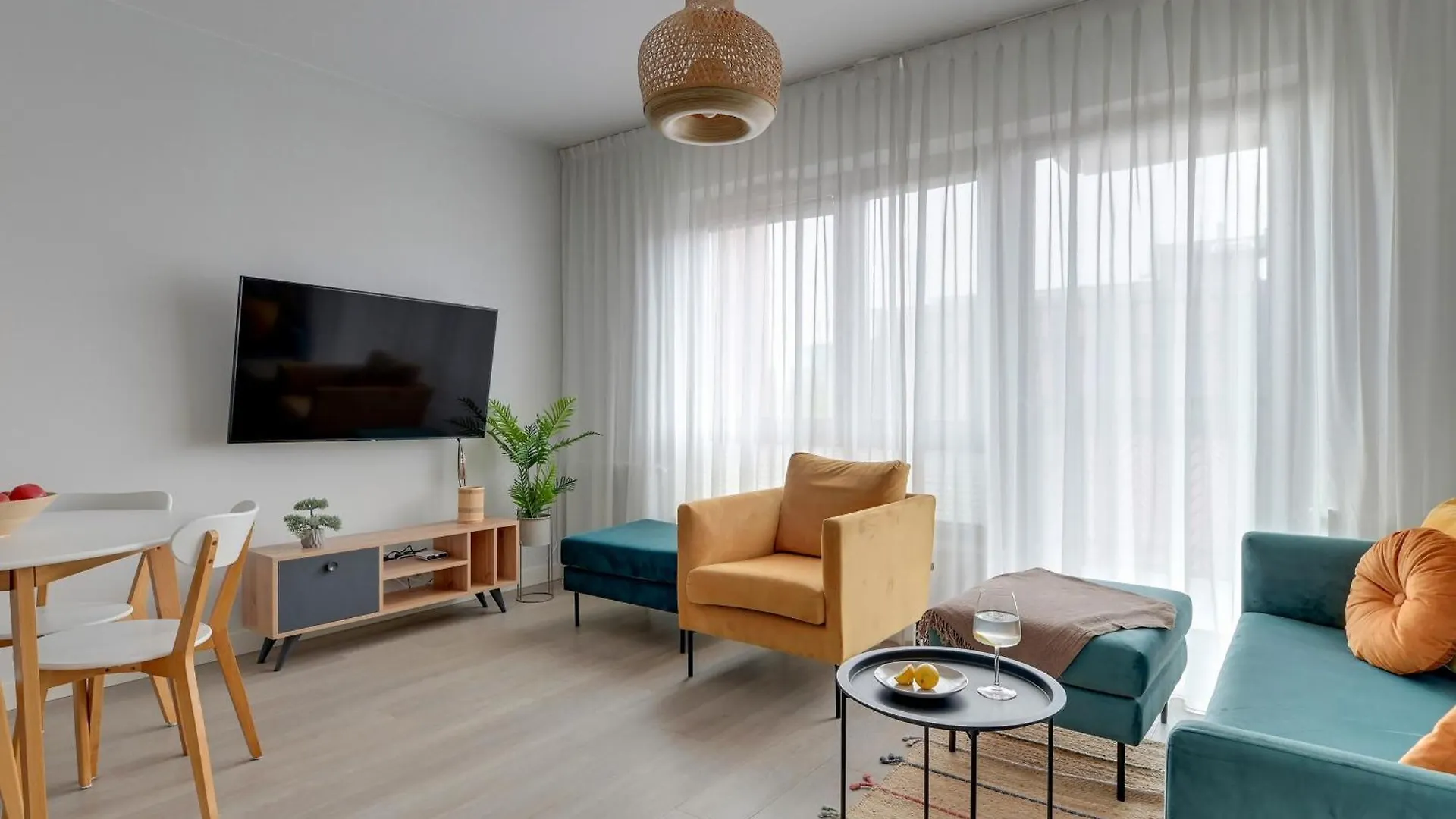 Scala City Center Apartments With Parking By Lion Apartments Γκντανσκ