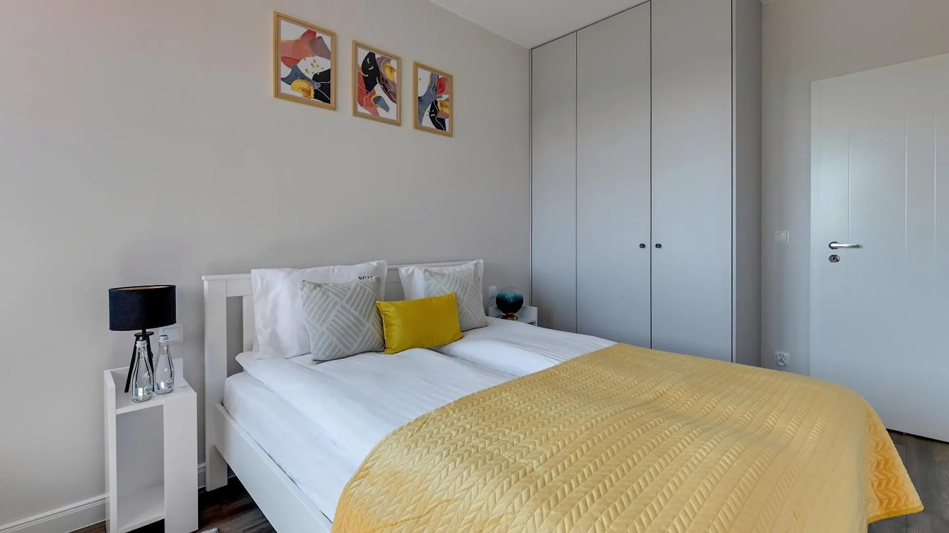 Scala City Center Apartments With Parking By Lion Apartments Gdansk Poland