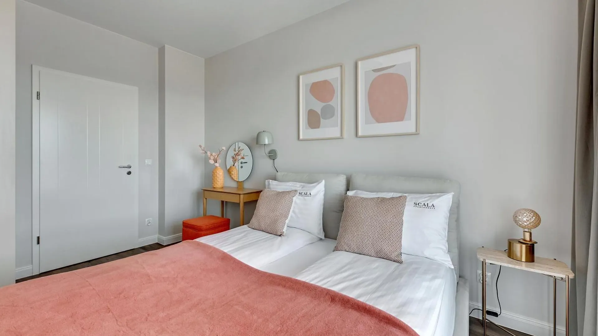 Scala City Center Apartments With Parking By Lion Apartments Gdansk Poland